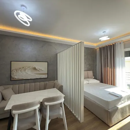 Sol Boutique アパート Vlorë